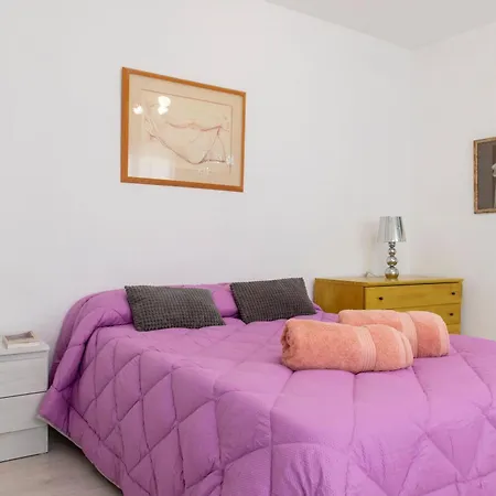 Atico Con Terraza Privada En El Casco Historico Apartment *